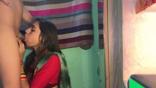 Curvy Indian stunner treats prick with great care