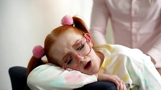 Peter Green is fucking a ginger diminutive chick Cherry Fae